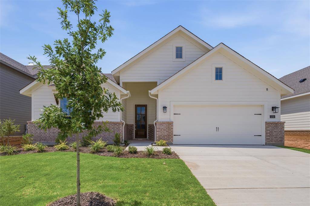 1232 Colca Drive, Springtown, TX 76082