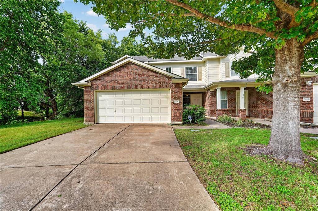 7401 Cowhand Court, Fort Worth, TX 76131