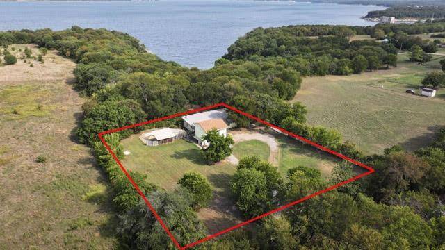 920 Hanna Drive, Denison, TX 75020