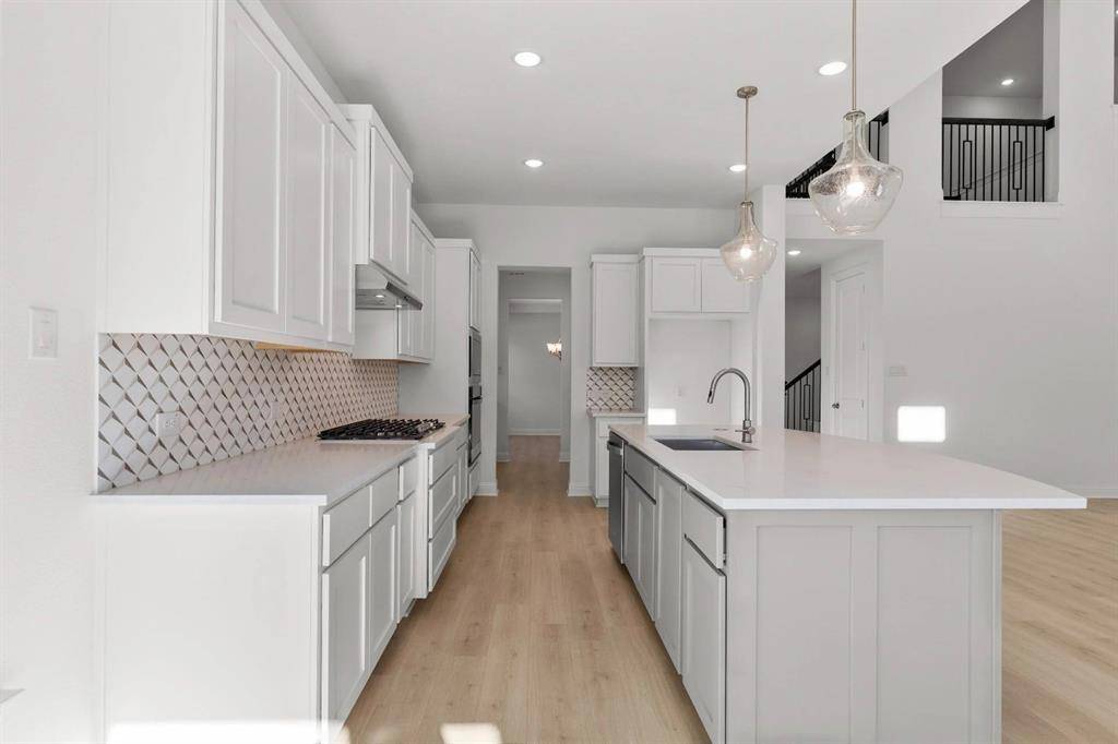932 Pelotazo Avenue, Fort Worth, TX 76247