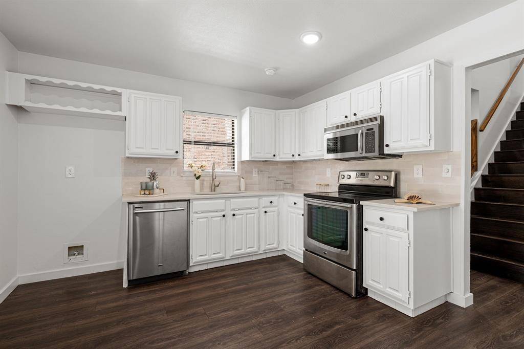 200 Saddle Rock Court, Irving, TX 75063