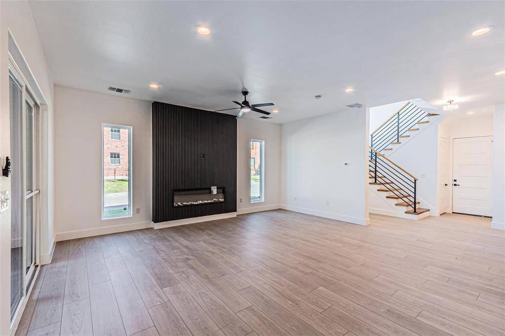 4319 Sylvester Street, Dallas, TX 75219