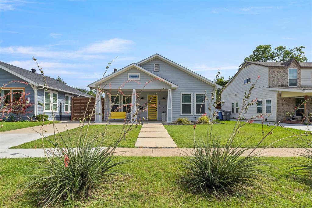 2534 Gladstone Drive, Dallas, TX 75211