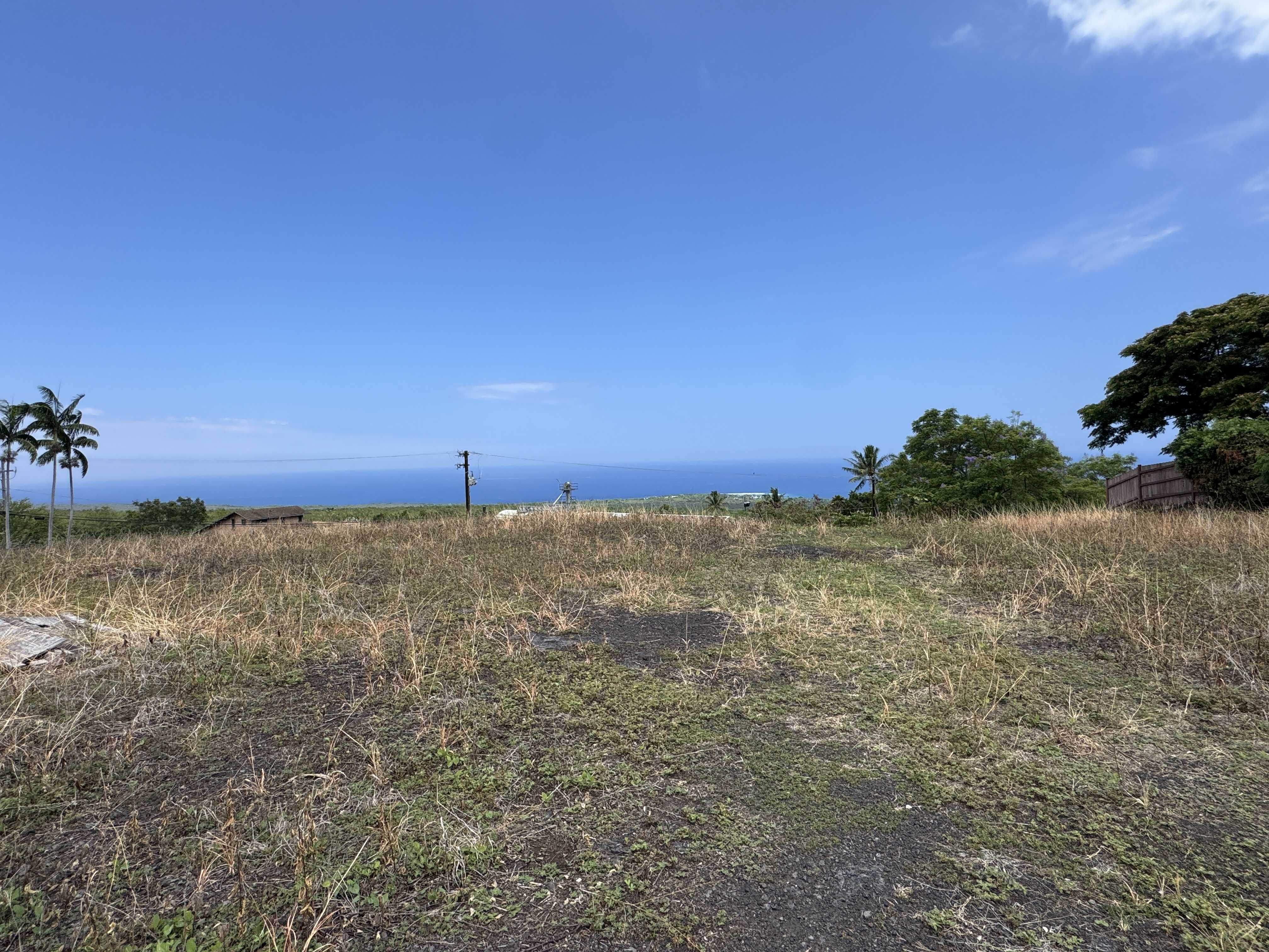 83-5673 KANELE STREET, Captain Cook, HI 96704