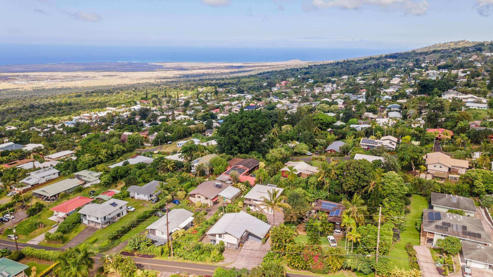 73-1153 AHIKAWA ST #A & B, Kailua-kona, HI 96740