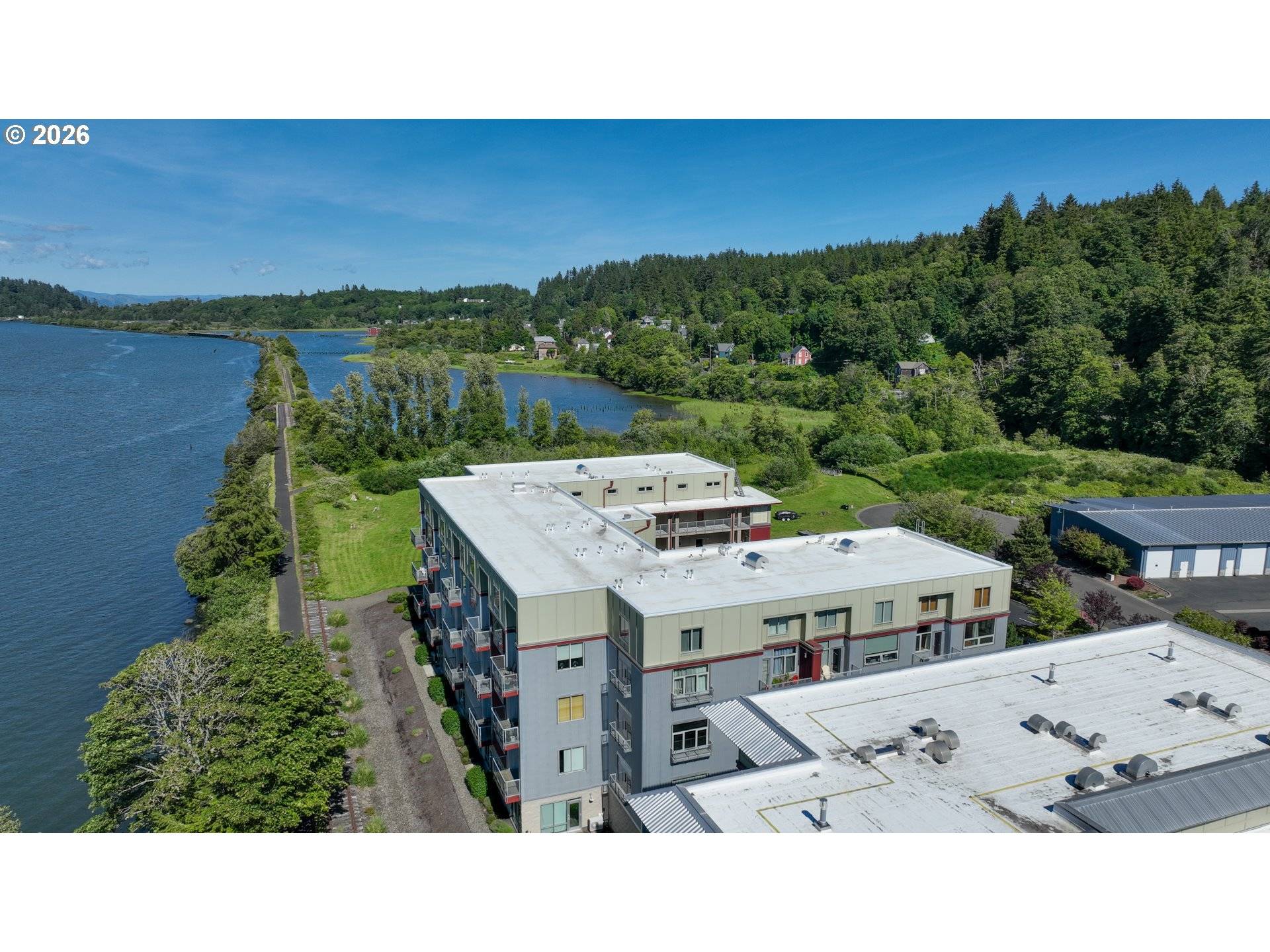 3990 ABBEY LN #B411, Astoria, OR 97103