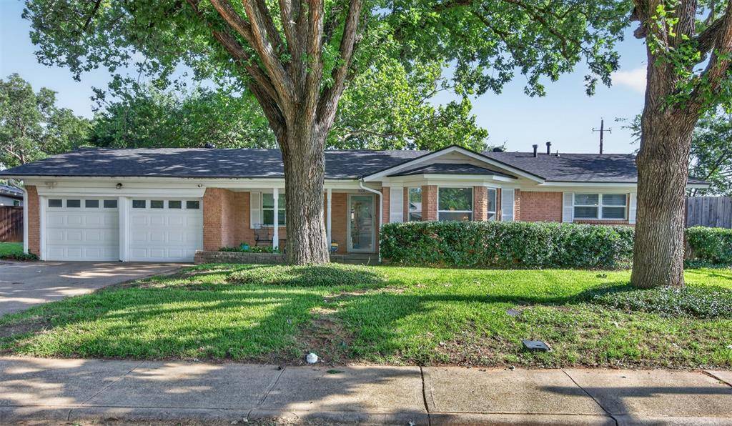 1601 W Tucker Boulevard, Arlington, TX 76013