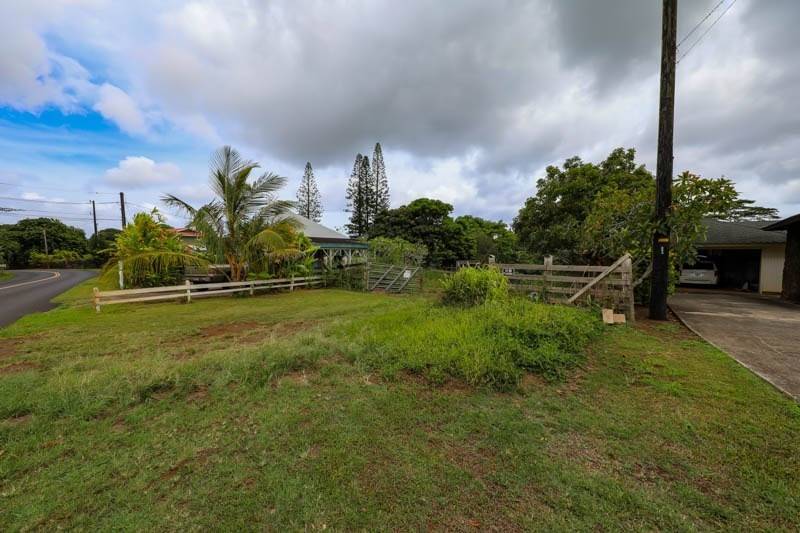 OMAO RD, Koloa, HI 96756