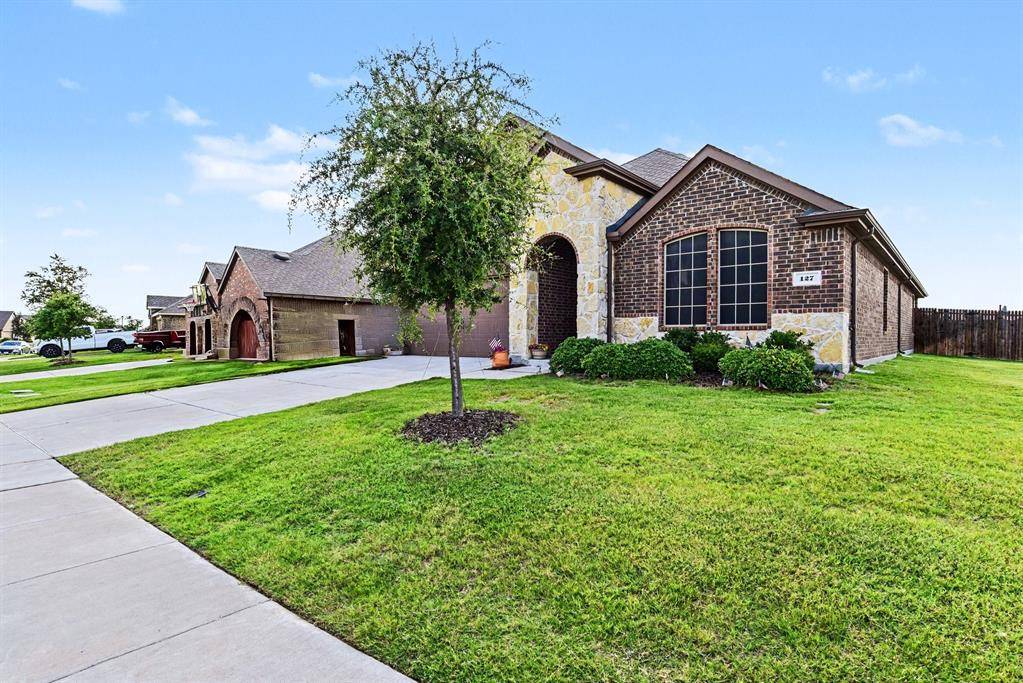 127 Longhorn Pass, Caddo Mills, TX 75135