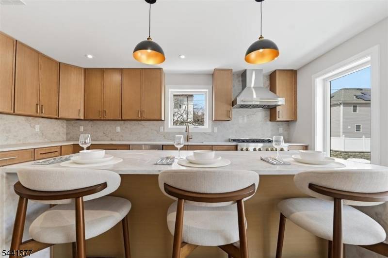 138A Weigands Ln #A, Secaucus Town, NJ 07094