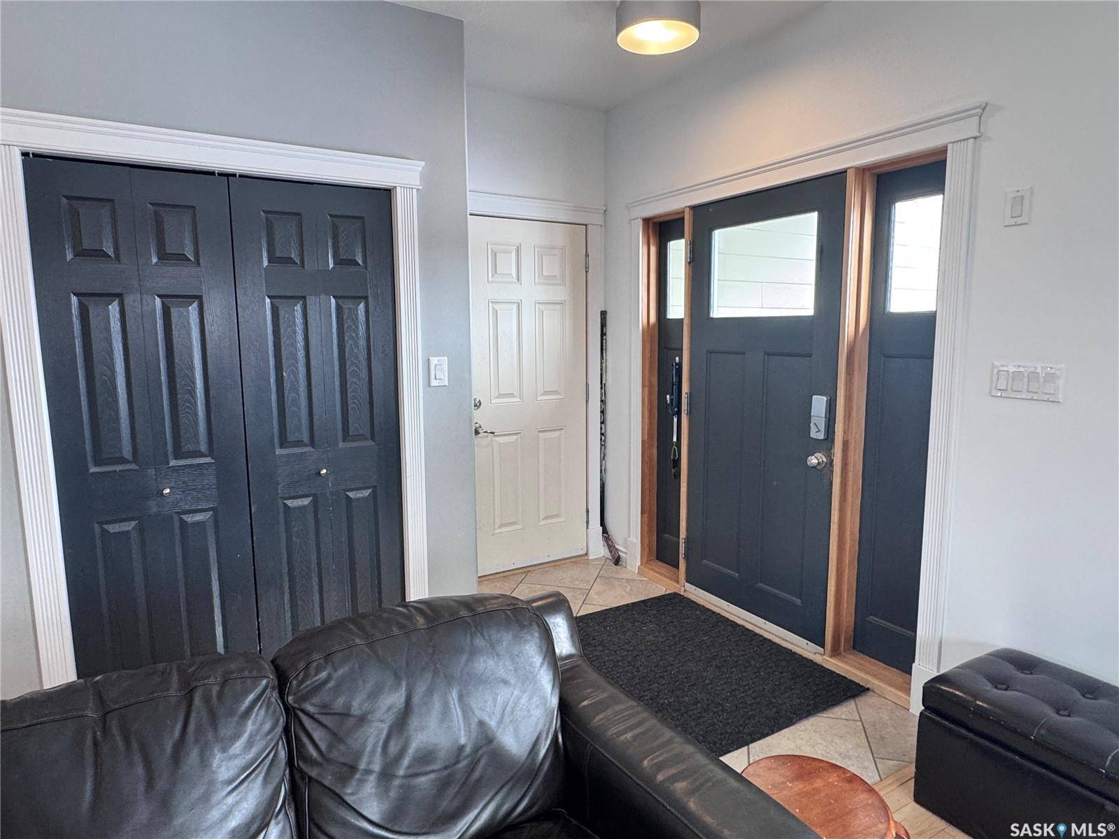 237 Eagle Point DRIVE, La Ronge, SK S0J 1L0
