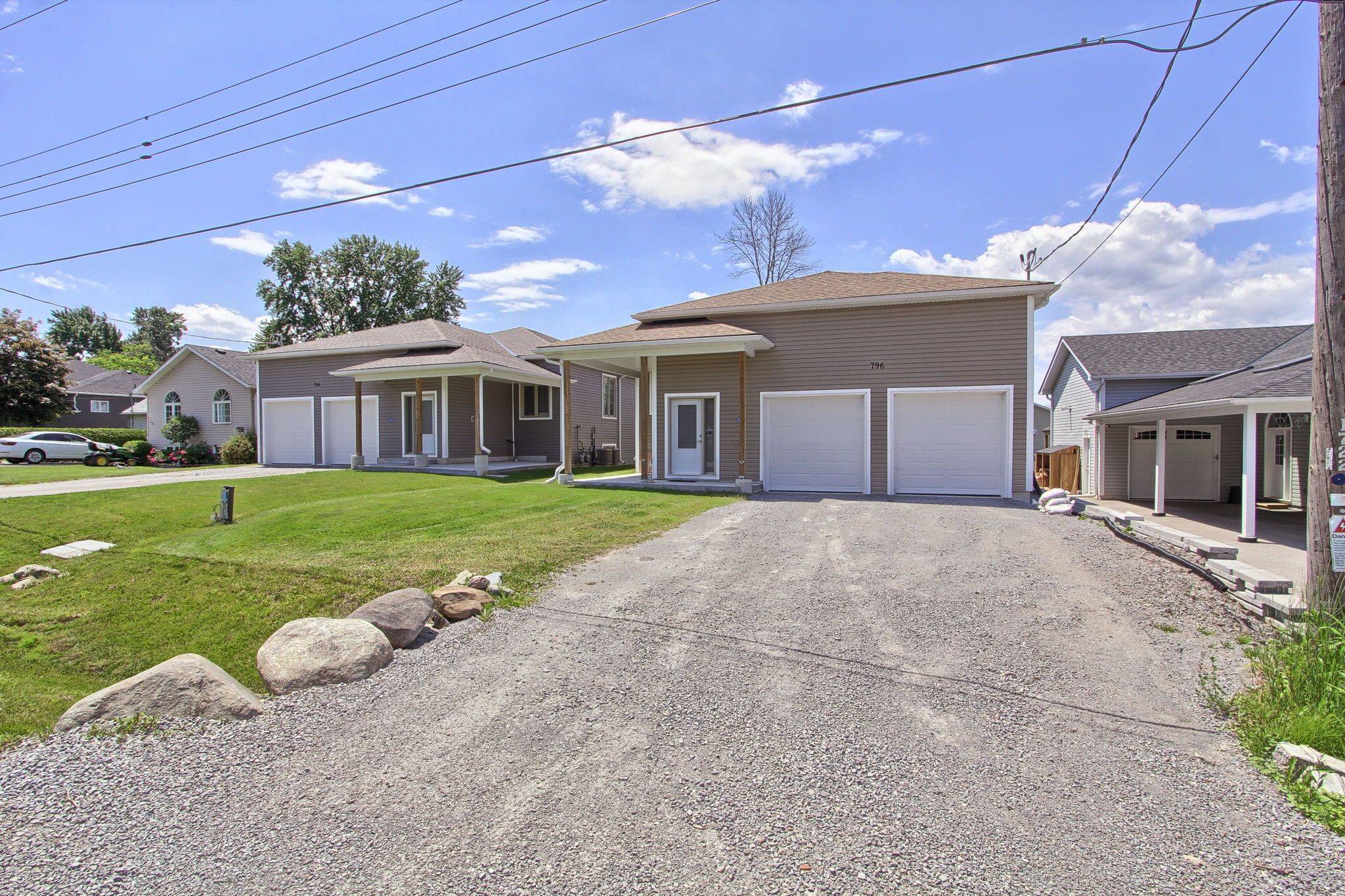 796 Rockaway RD, Georgina, ON L0E 1S0