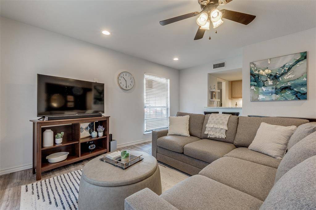 4338 Hartford Street #10, Dallas, TX 75219