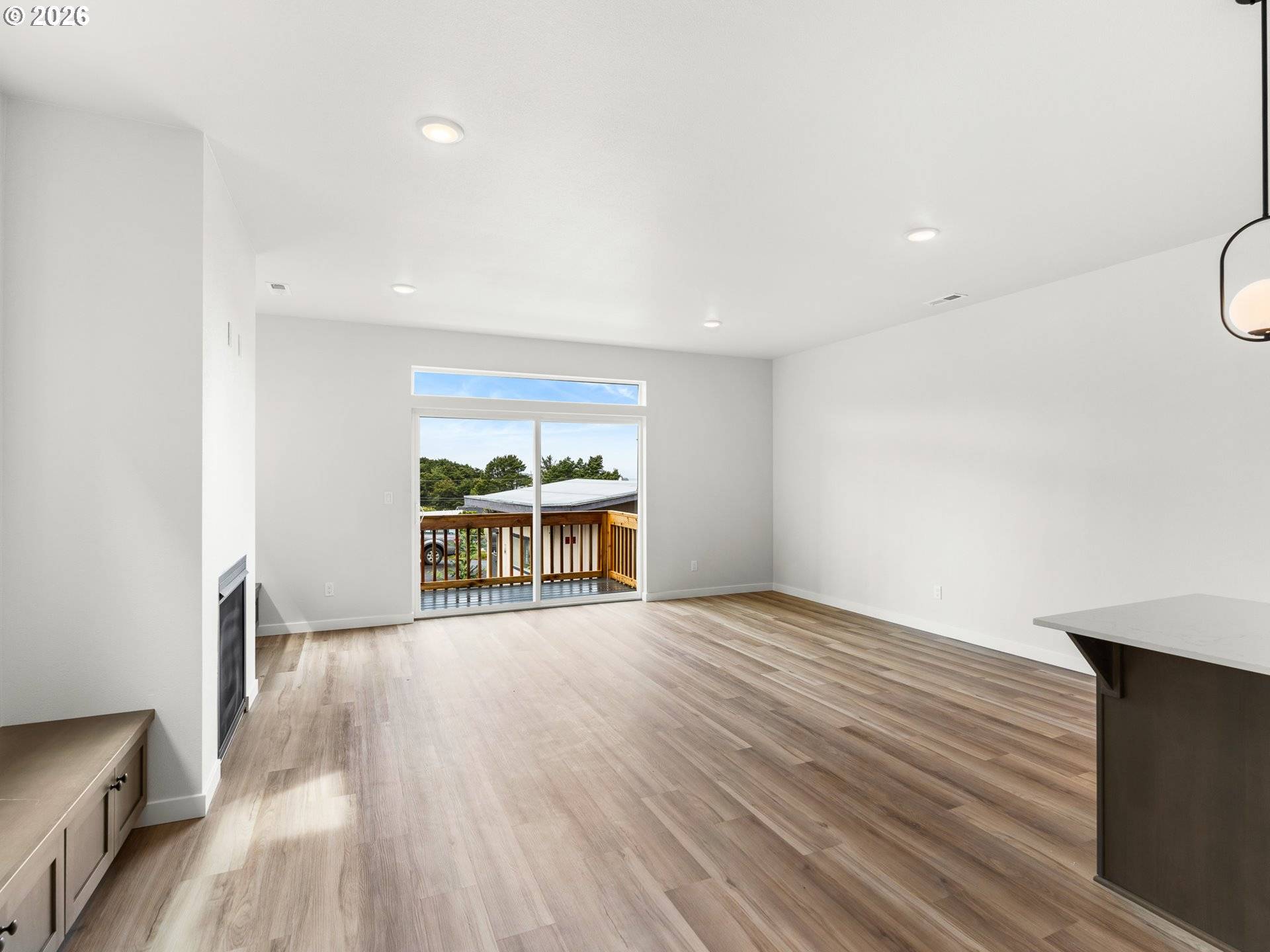 331 SE Jetty AVE, Lincoln City, OR 97367