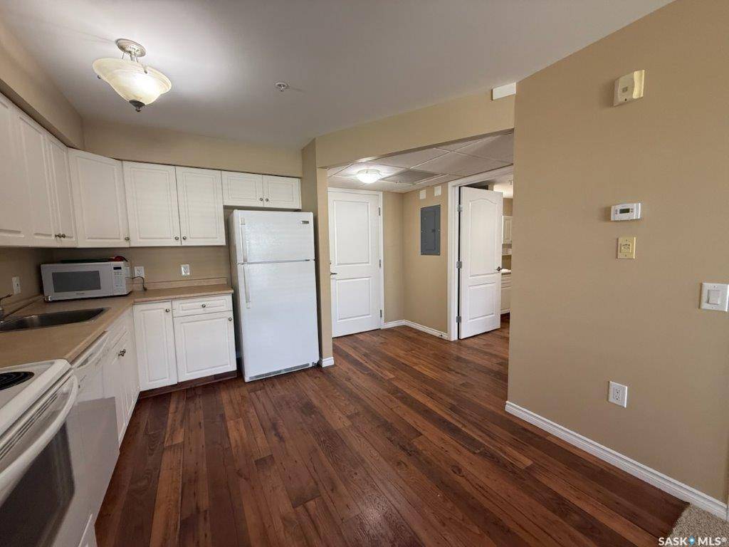 60 Stevenson CRESCENT #324, Kindersley, SK S0L 1S0