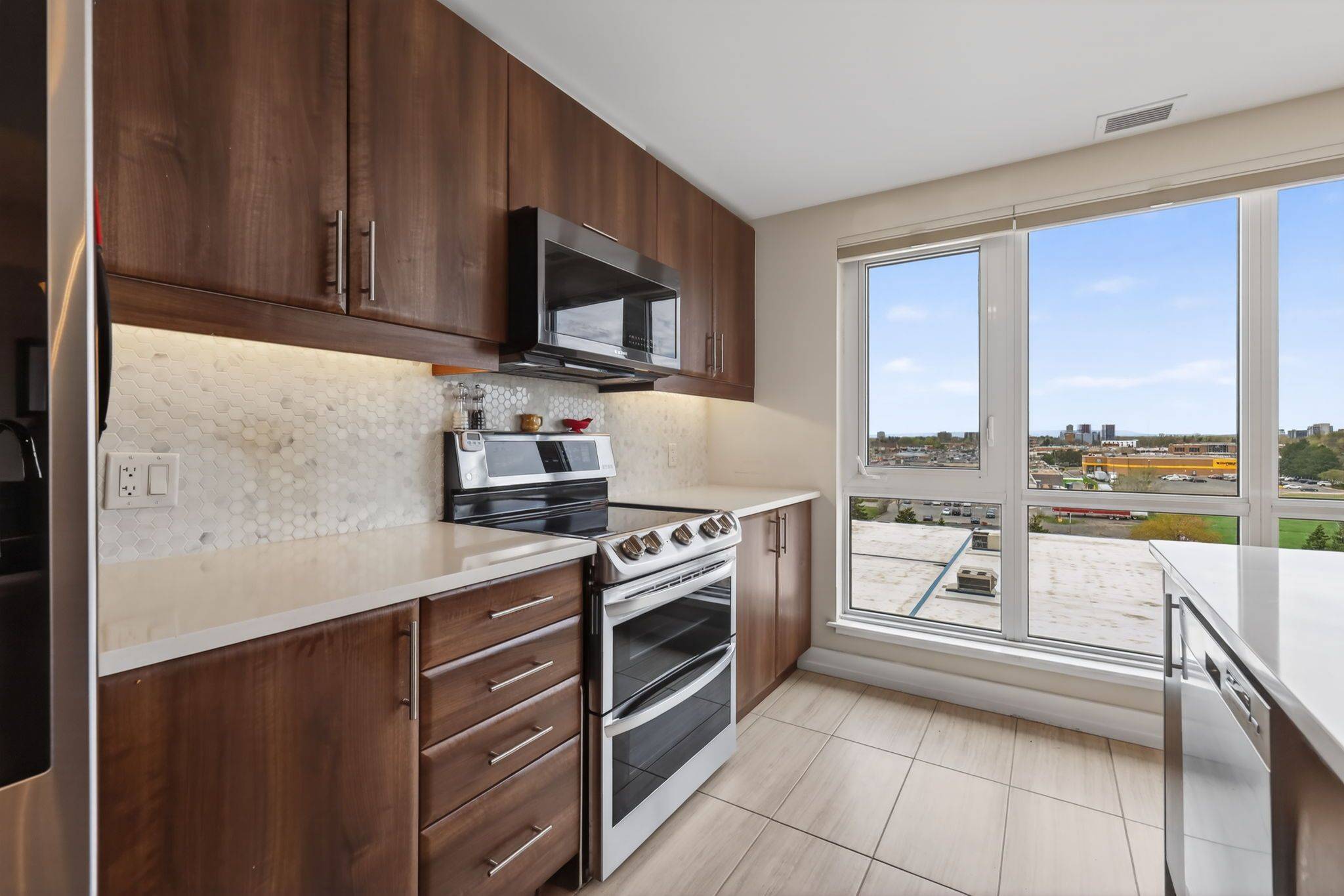 330 Titan Private #711, Cityview - Parkwoods Hills - Rideau Shore, ON K2G 1G3