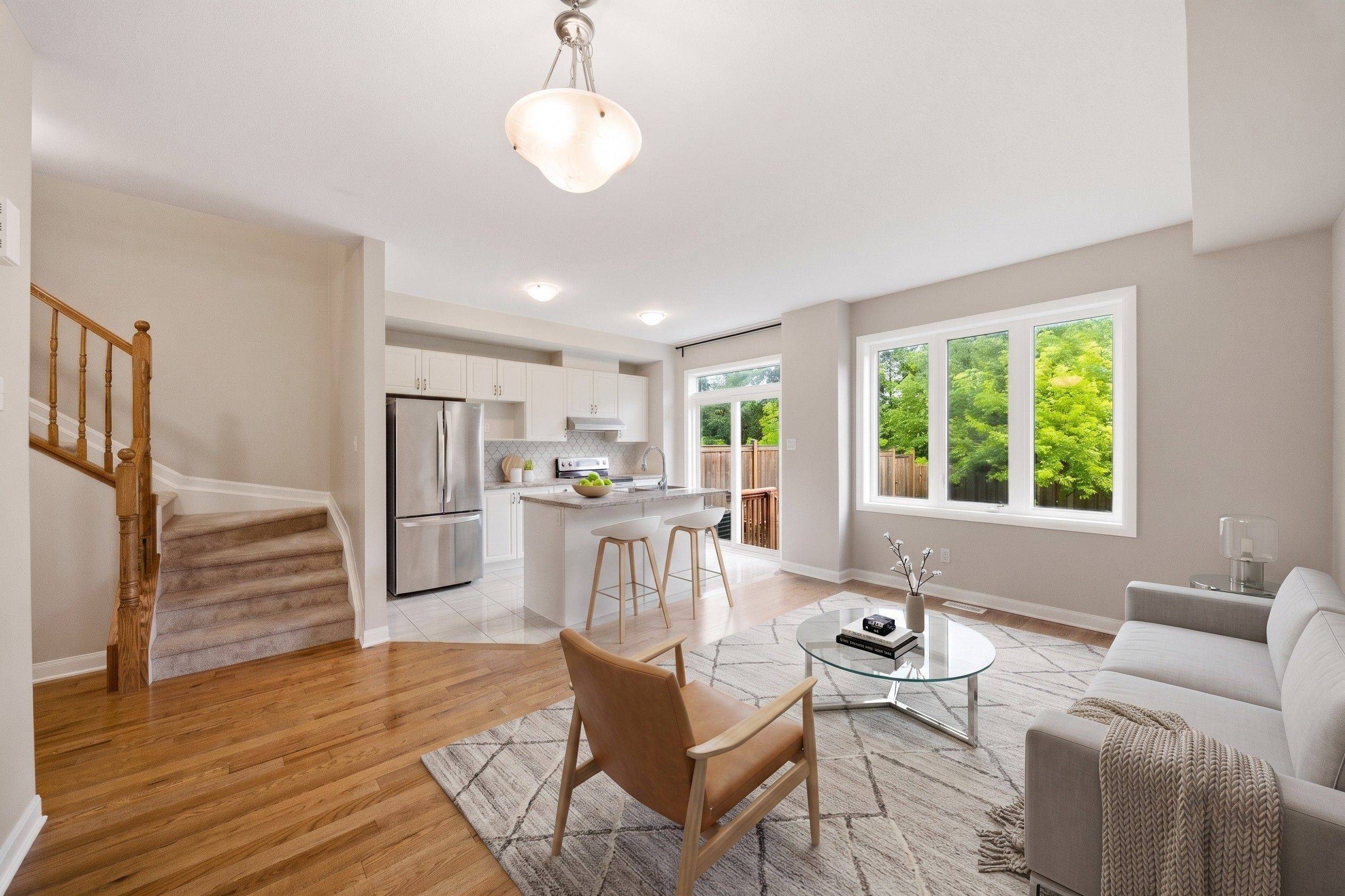 222 Geyser PL, Barrhaven, ON K2J 6P1