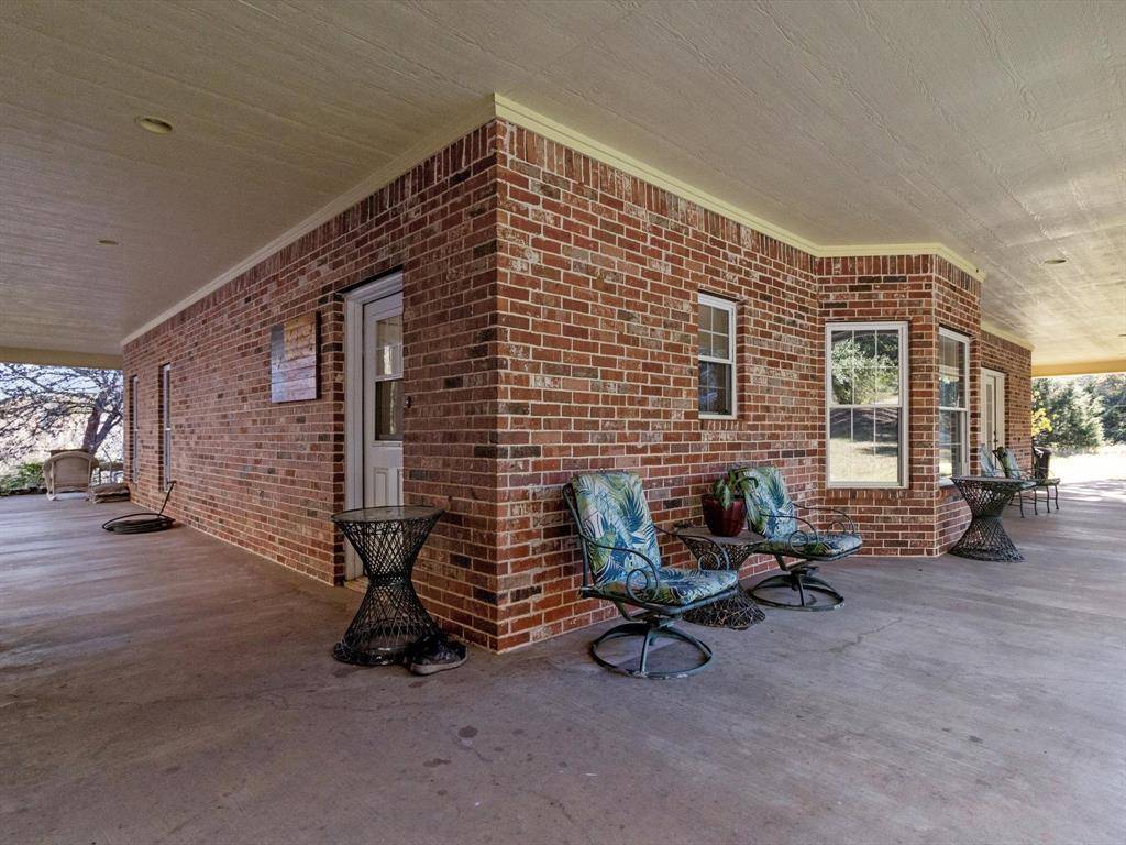 20941 Fm 16 W, Lindale, TX 75771