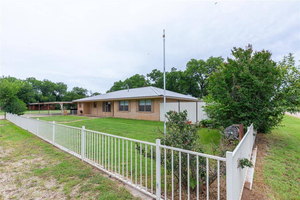 431 Kennedy Street, Clyde, TX 79510