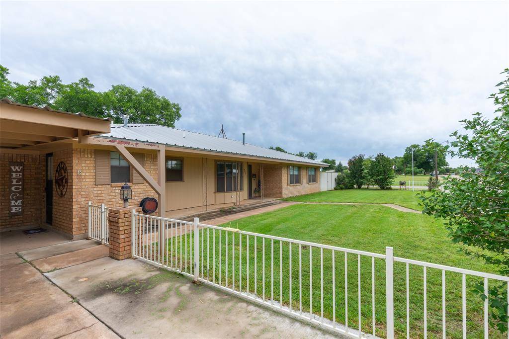 431 Kennedy Street, Clyde, TX 79510
