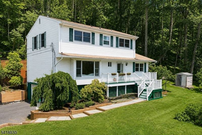 629 W Shore Trl, Sparta Twp., NJ 07871