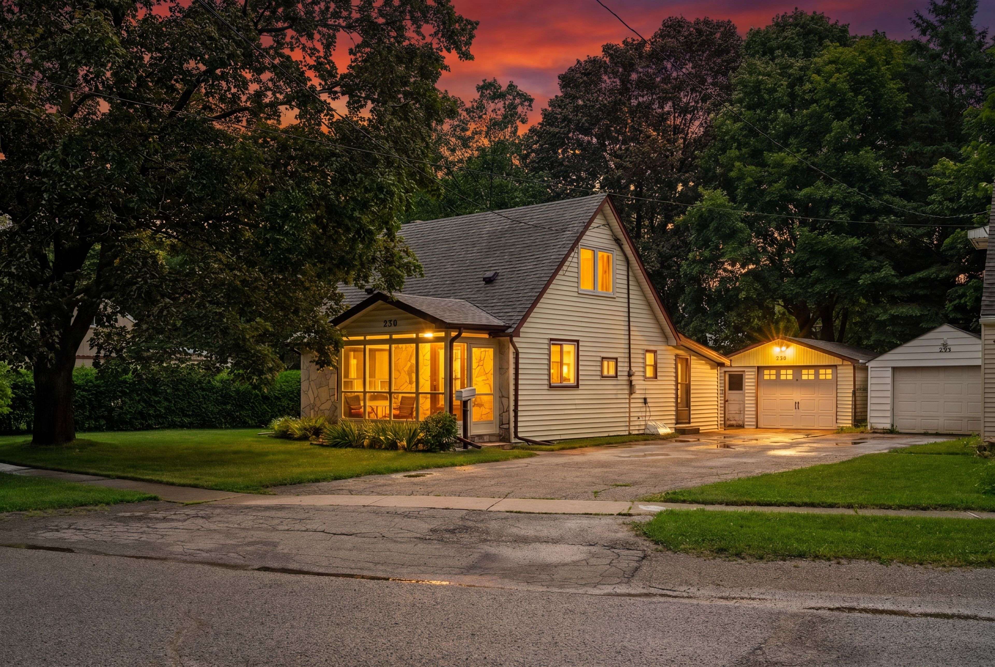 230 Mason BLVD, Halton Hills, ON L7J 1A8