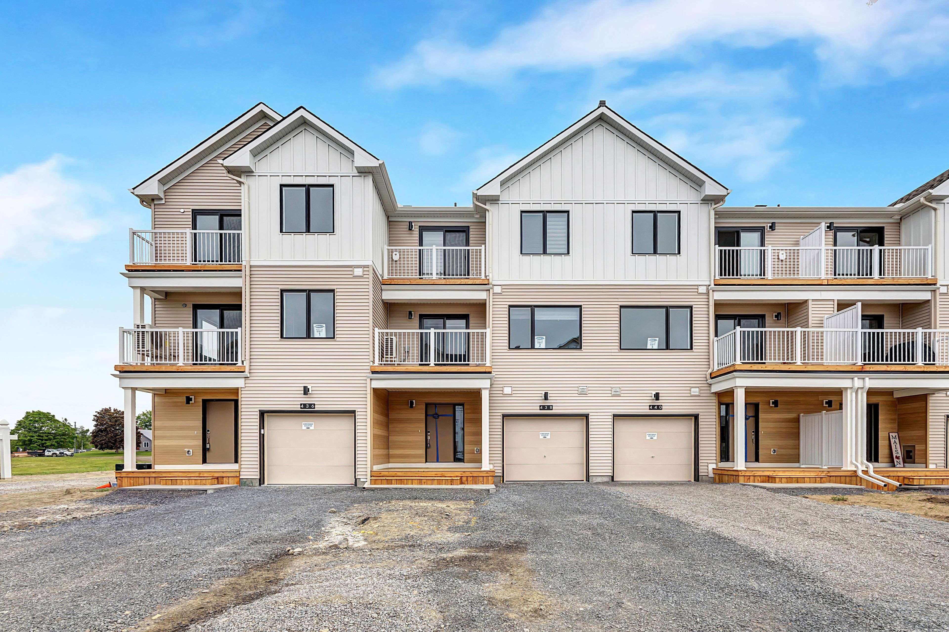 438 Patrick ST, North Grenville, ON K0G 1J0