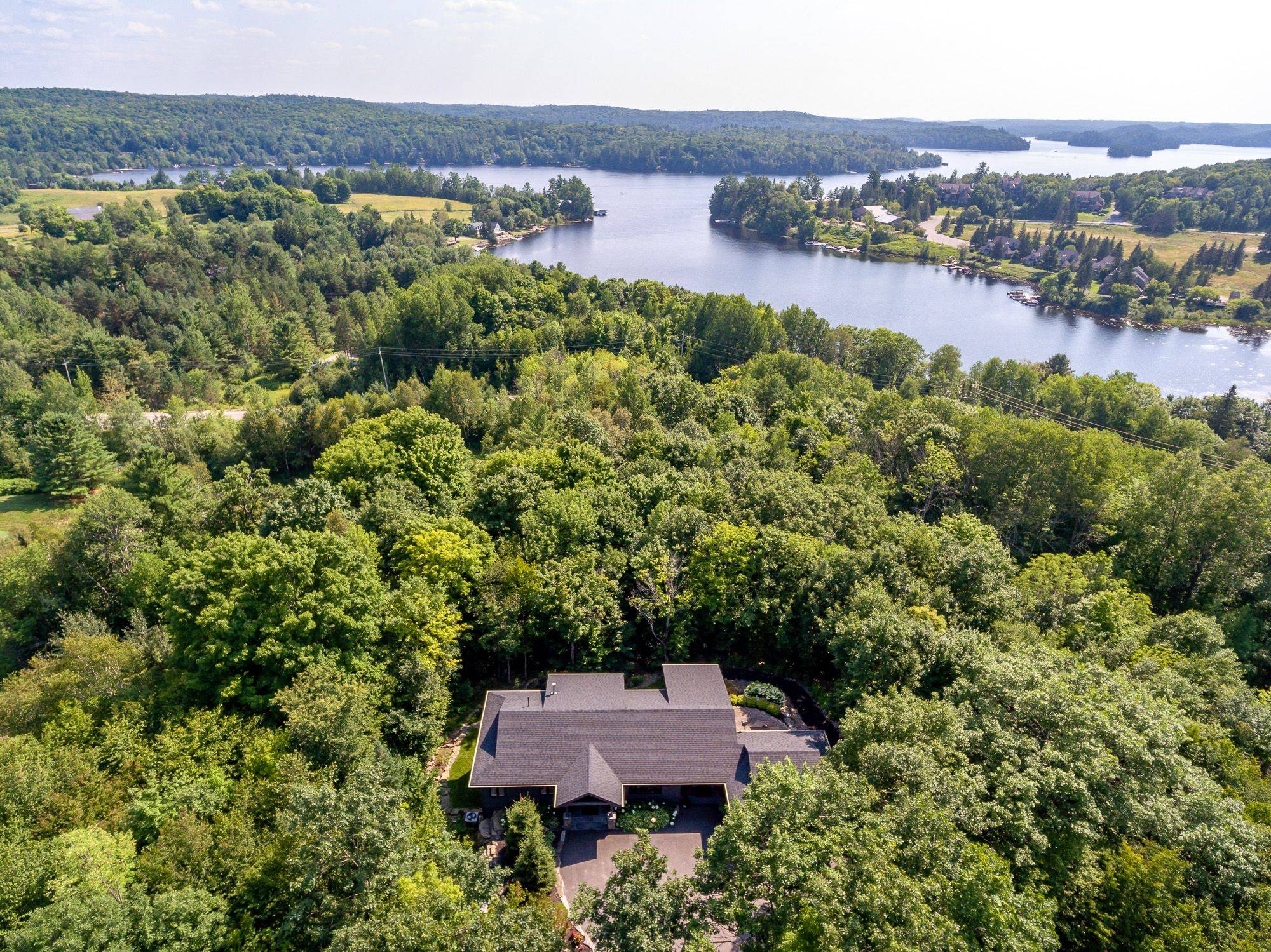 78 Clubhouse DR, Huntsville, ON P1H 1B1