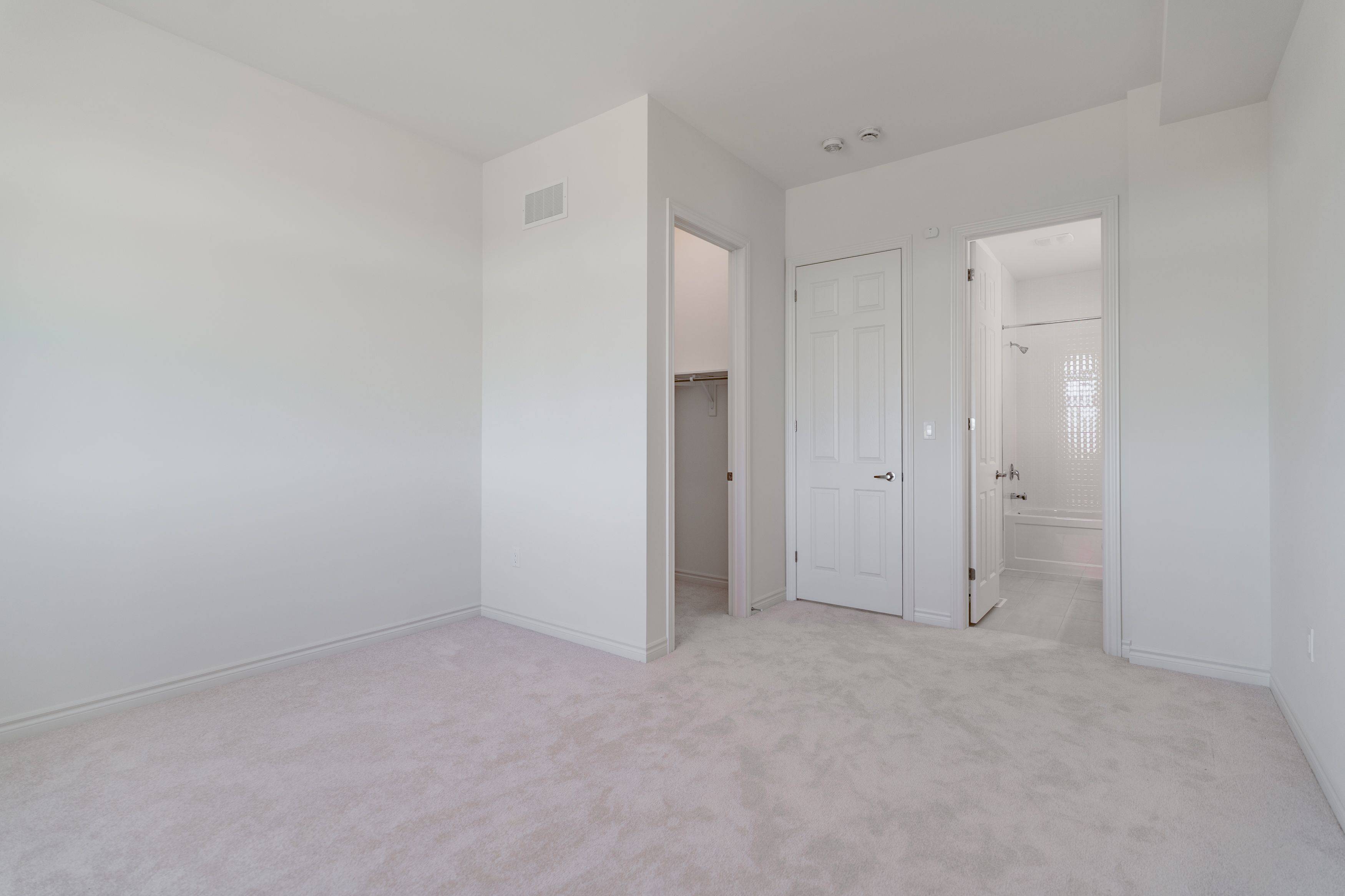 63 Bluebird BLVD, Adjala-tosorontio, ON L0G 1W0