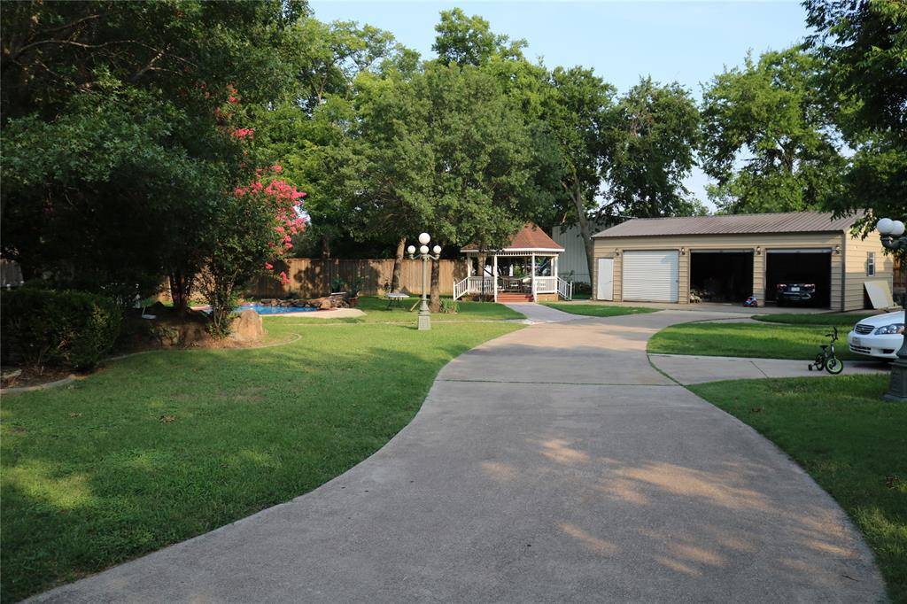 3010 Saint Lo, Irving, TX 75060