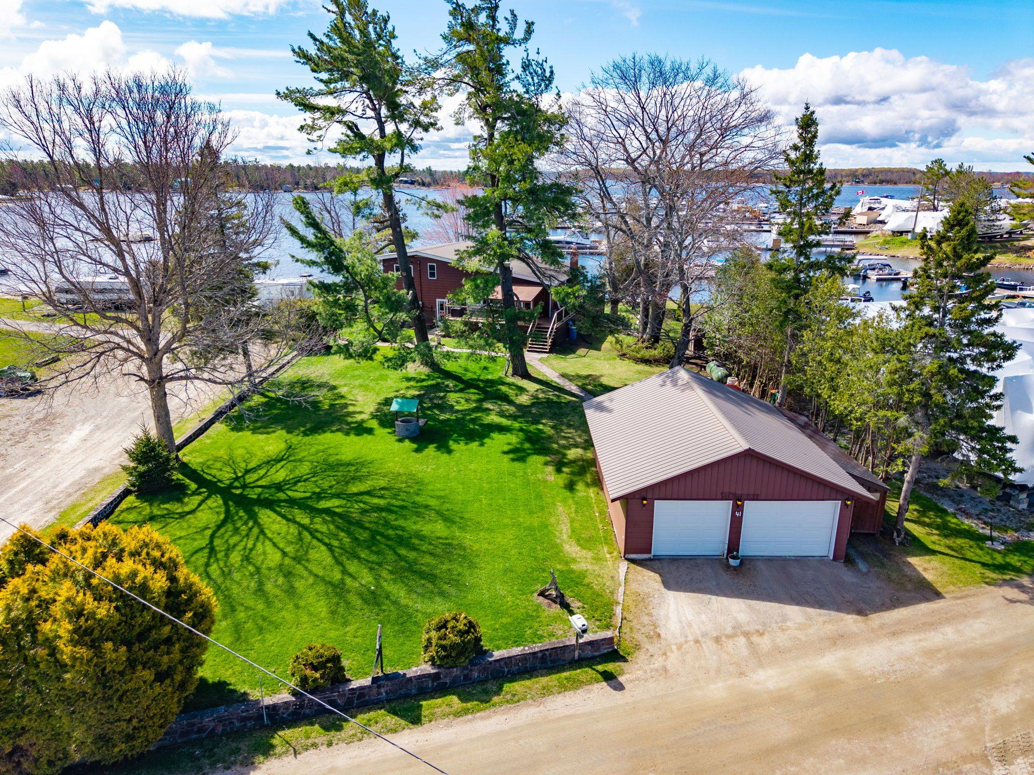 41 Brandy's Island RD, Georgian Bay, ON P0E 1E0