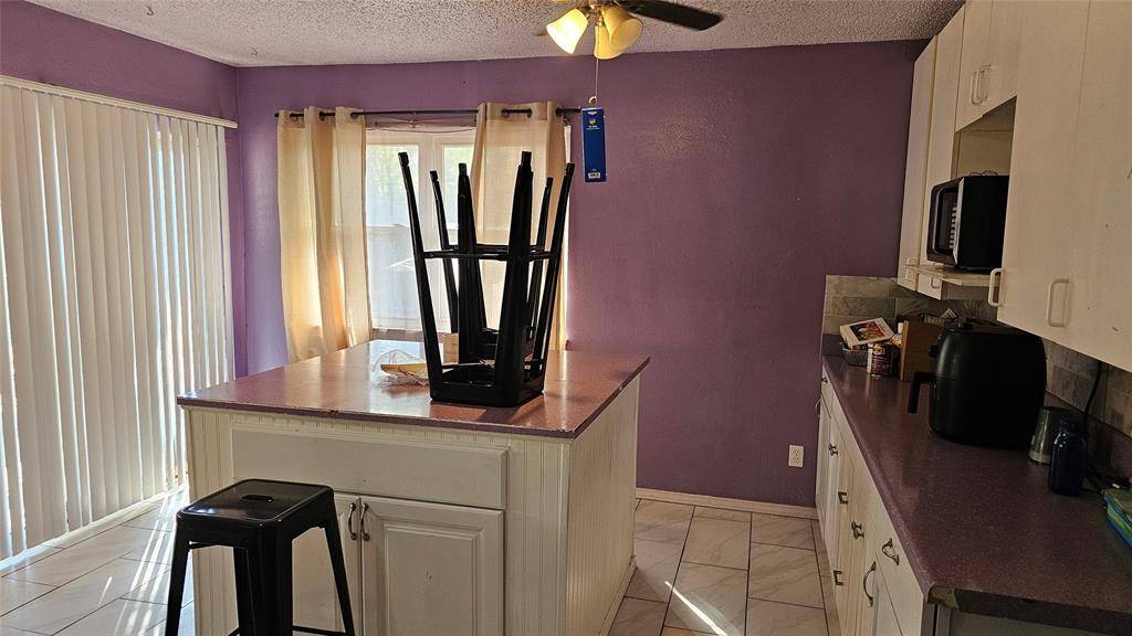 848 Salem Trail, Lewisville, TX 75067