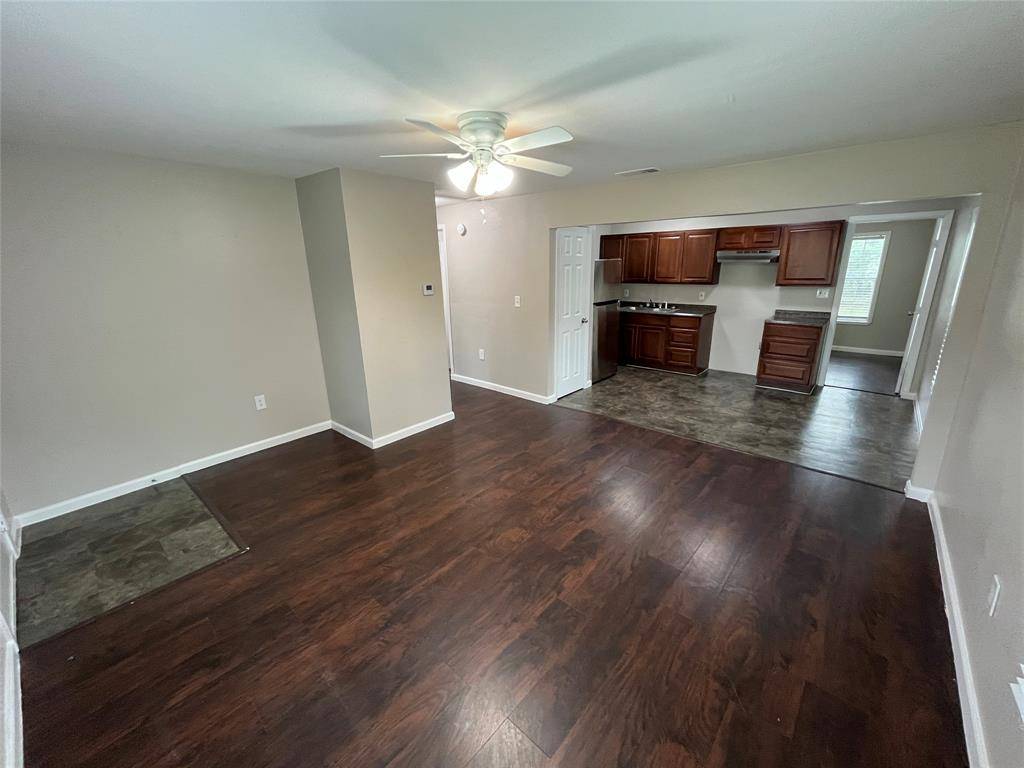 9558 Rylie Crest Drive, Dallas, TX 75217