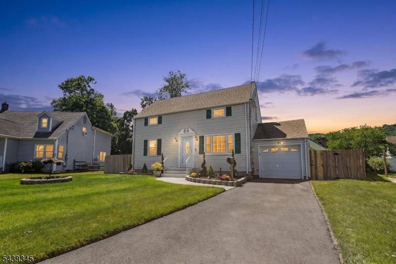 37 Glen Ct, North Plainfield Boro, NJ 07063