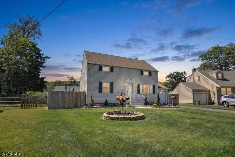 37 Glen Ct, North Plainfield Boro, NJ 07063