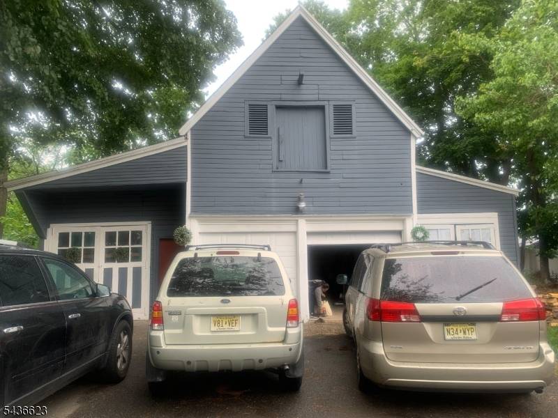 315 N Arlington Ave, East Orange City, NJ 07017