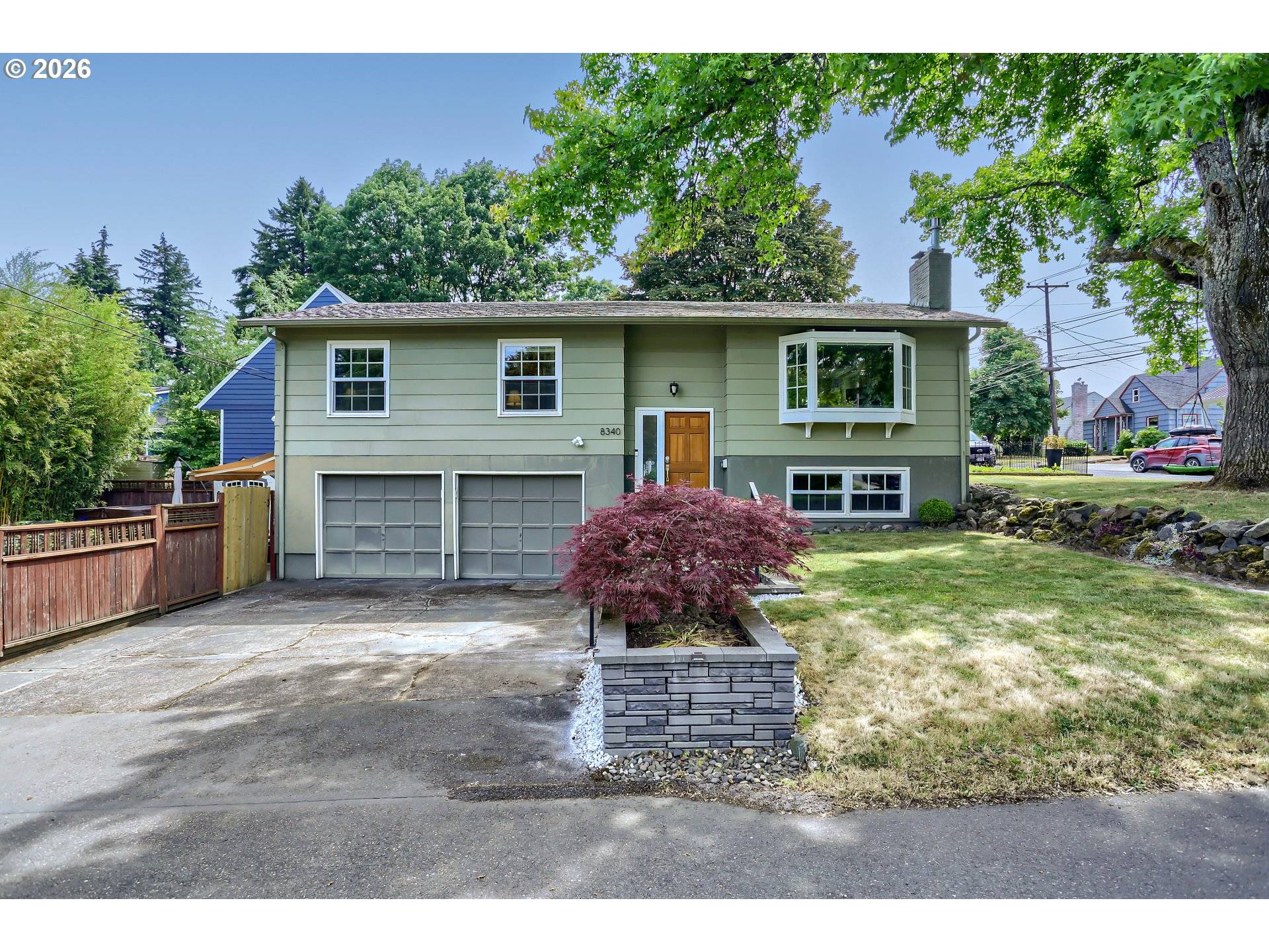 8340 SW 14TH AVE, Portland, OR 97219