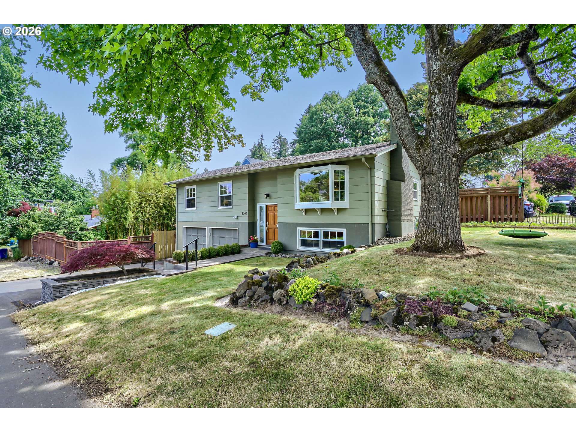 8340 SW 14TH AVE, Portland, OR 97219