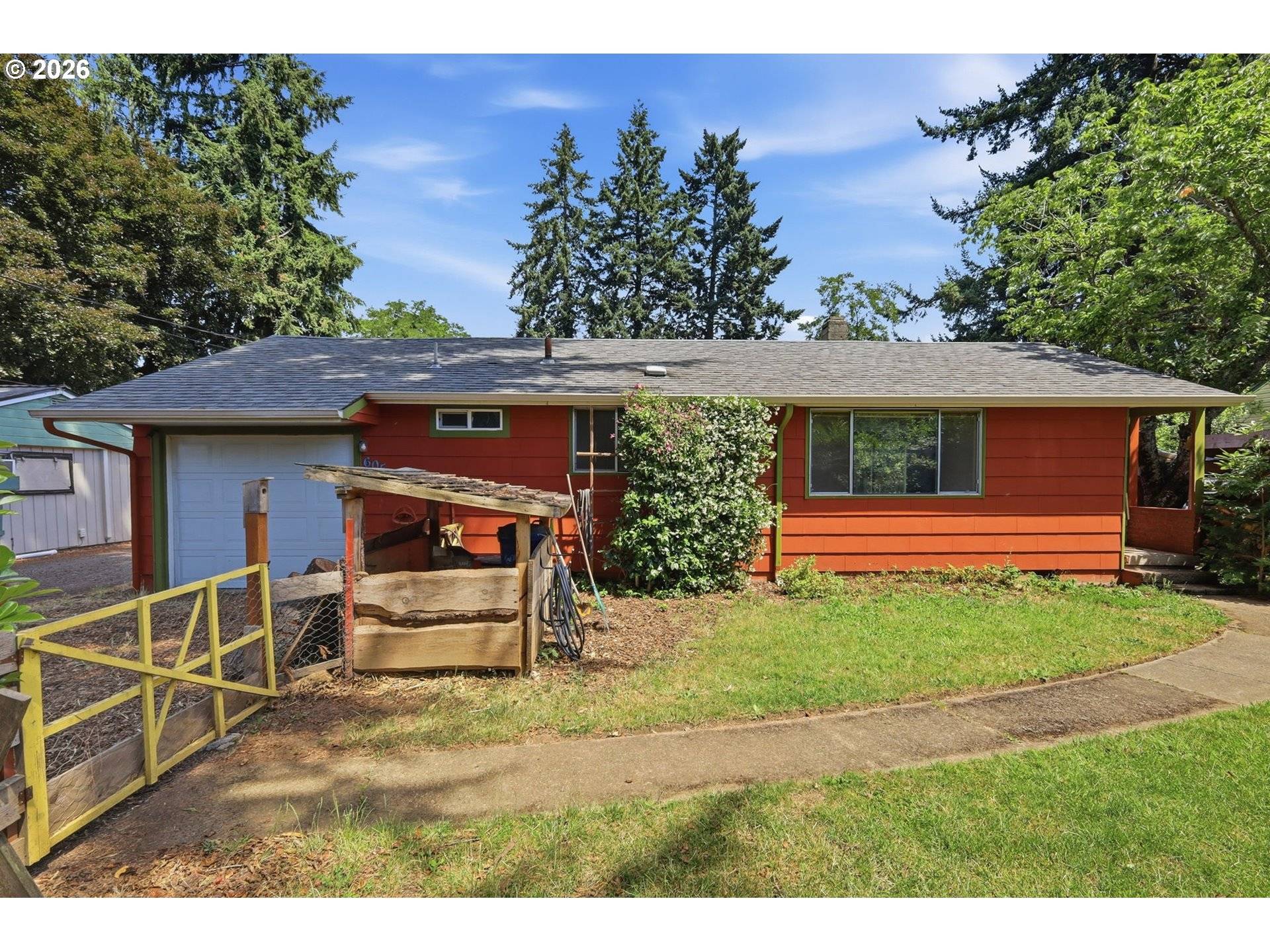 605 KOURT DR, Eugene, OR 97404