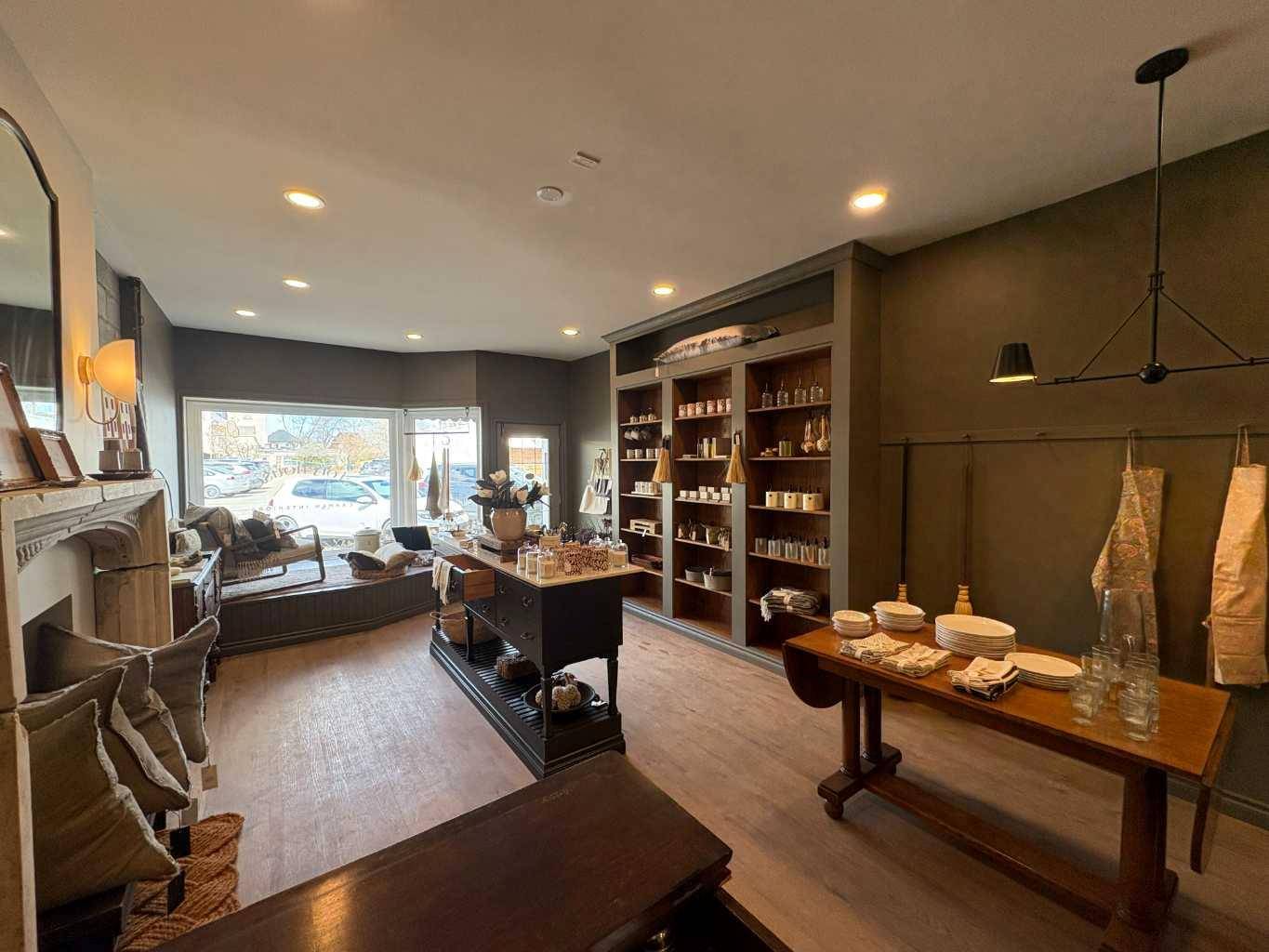 2021 19 AVE, Didsbury, AB T0M 0W0