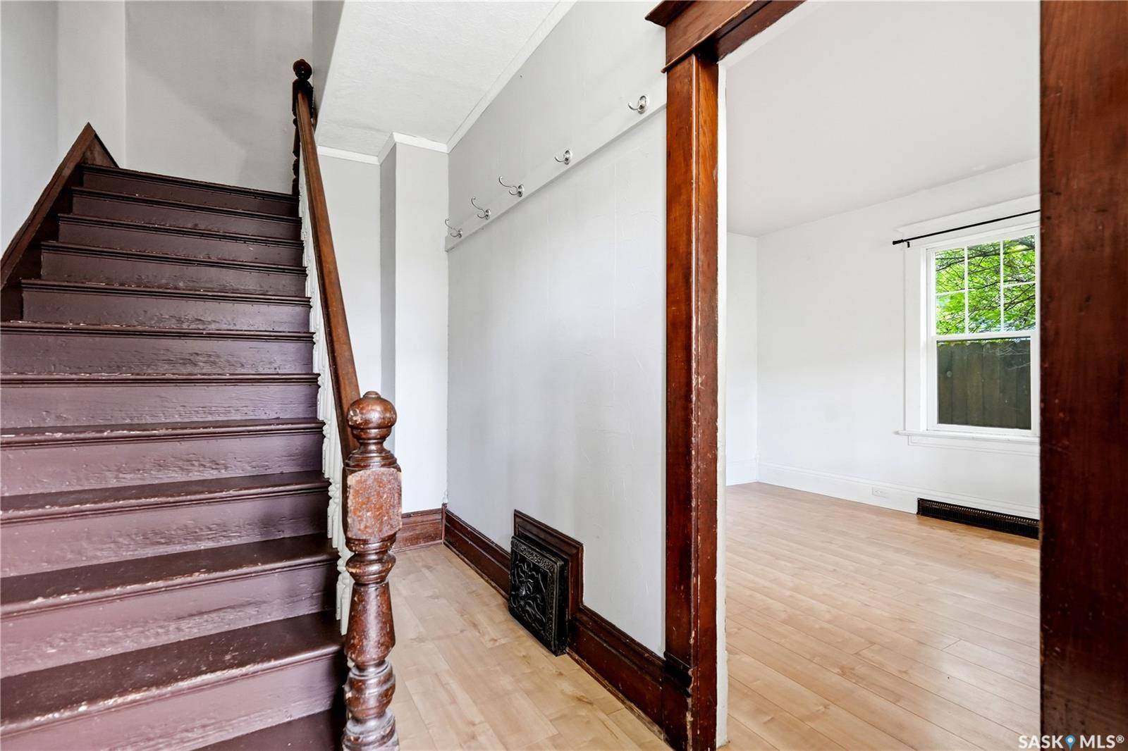 447 Duffield STREET W, Moose Jaw, SK S6H 5H7