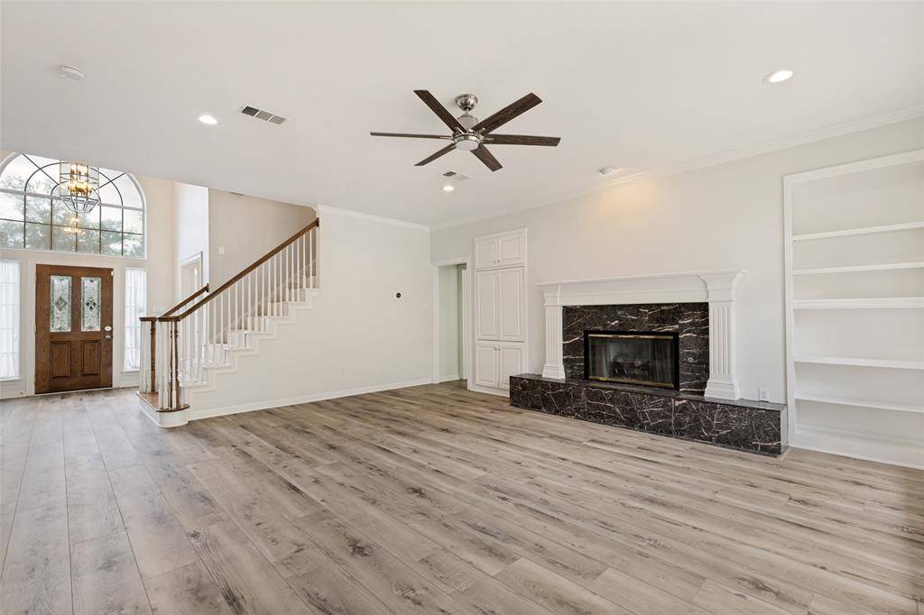 2721 Gold Rush Lane, Carrollton, TX 75007
