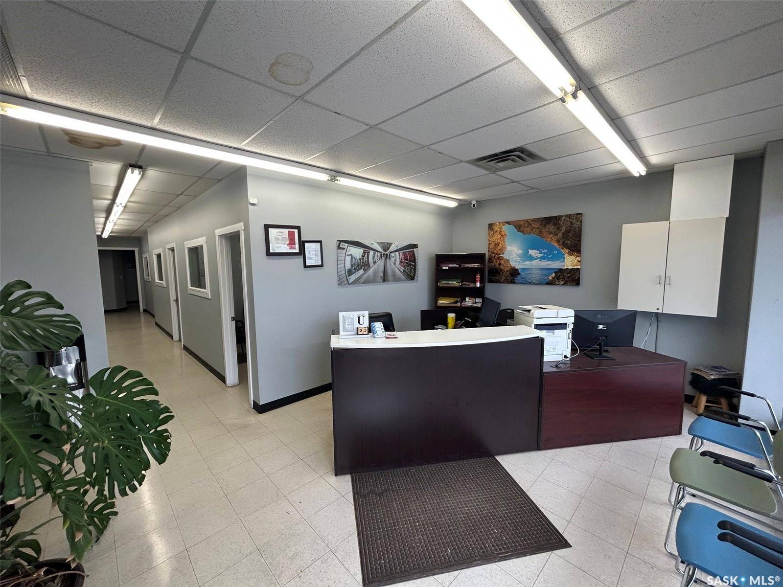 3000 Diefenbaker DRIVE #4, Saskatoon, SK S7L 7K2