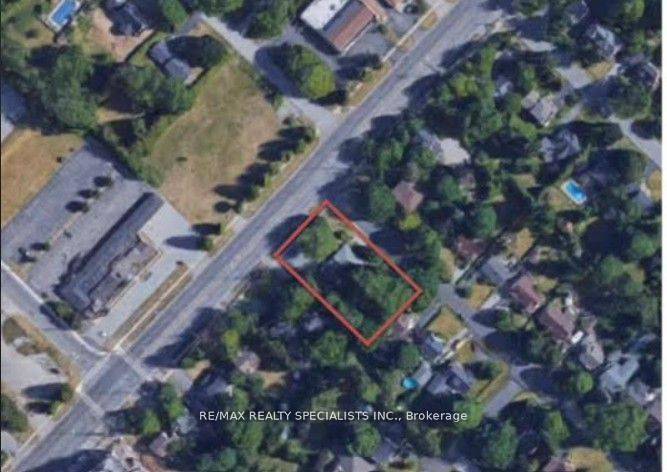 990-992 Birchwood AVE, Burlington, ON L7T 2H8