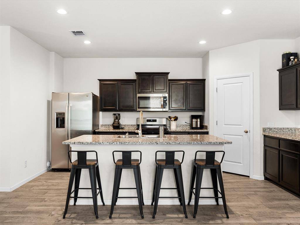 6221 Flour Mill Run, Fort Worth, TX 76179