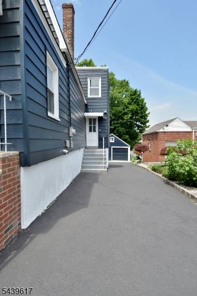 17 Brown St, Nutley Twp., NJ 07110