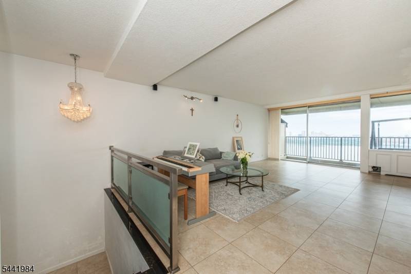 3 Horizon Road #1007, Fort Lee Boro, NJ 07024