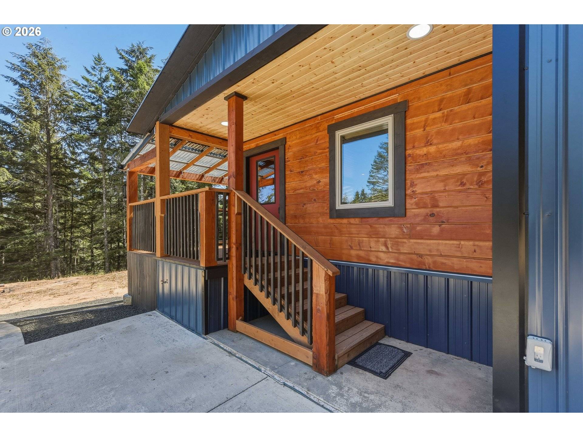 94278 Shotgun DR, North Bend, OR 97459