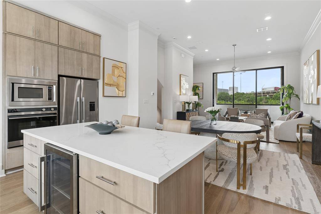 2401 Canton Street #1005, Dallas, TX 75201
