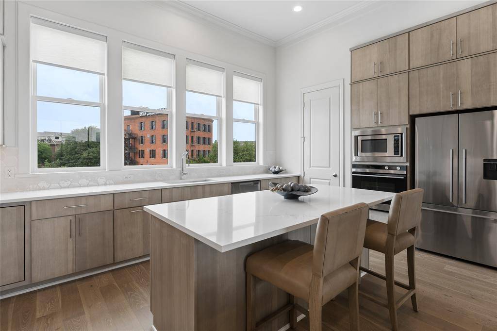 2401 Canton Street #1005, Dallas, TX 75201